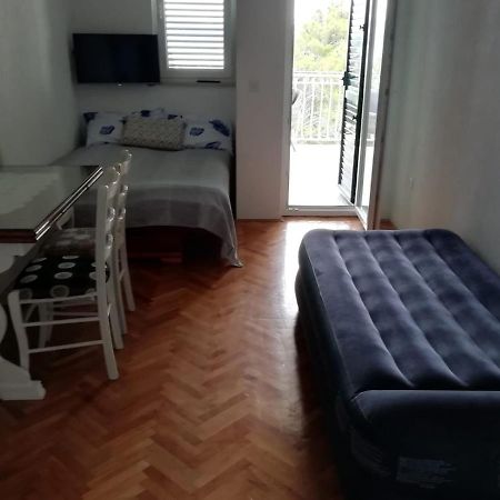Jona Dugi Rat Exterior foto