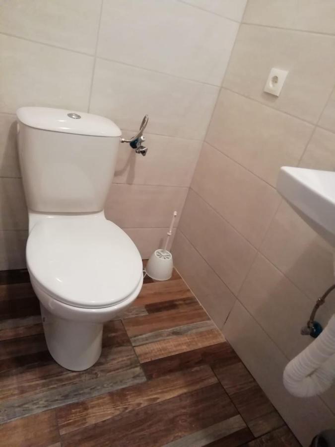 Jona Dugi Rat Exterior foto